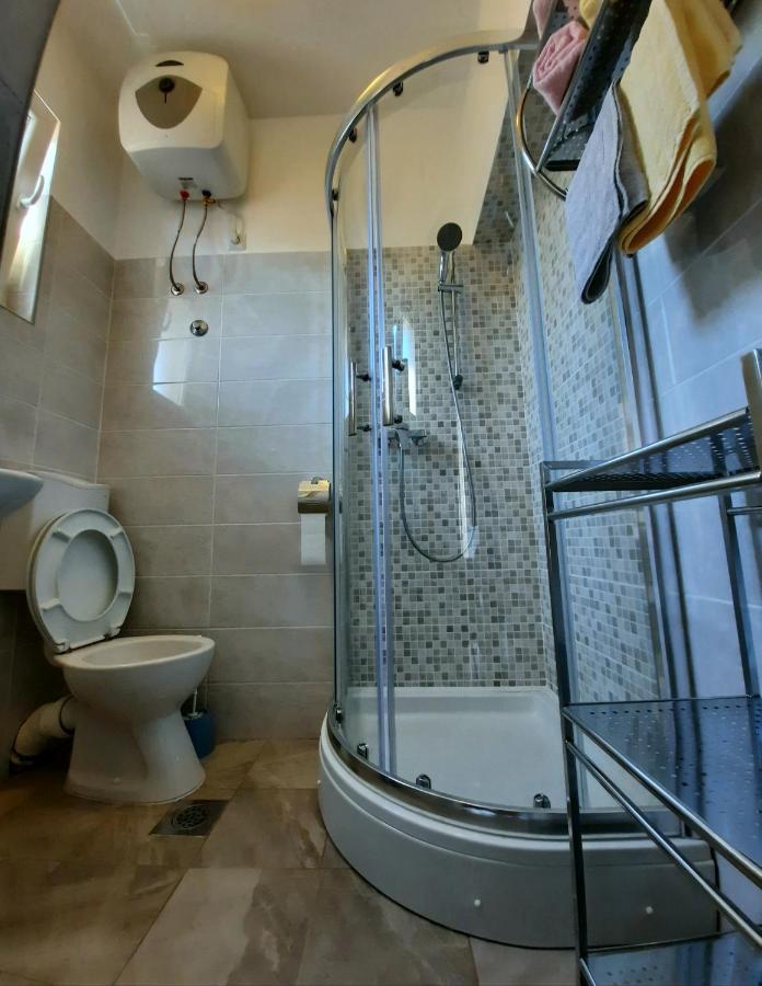 Apartments Zoro Primošten Eksteriør billede