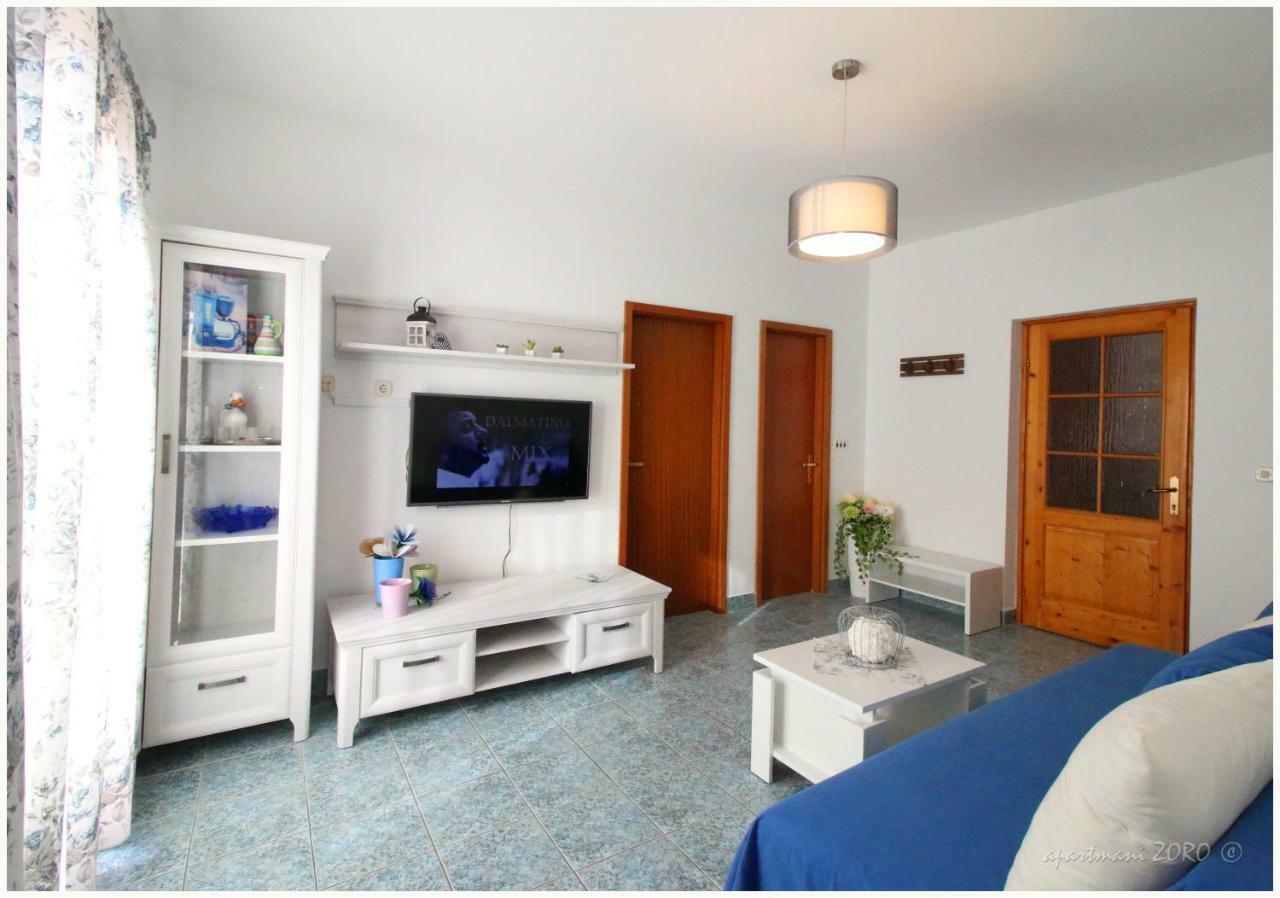 Apartments Zoro Primošten Eksteriør billede