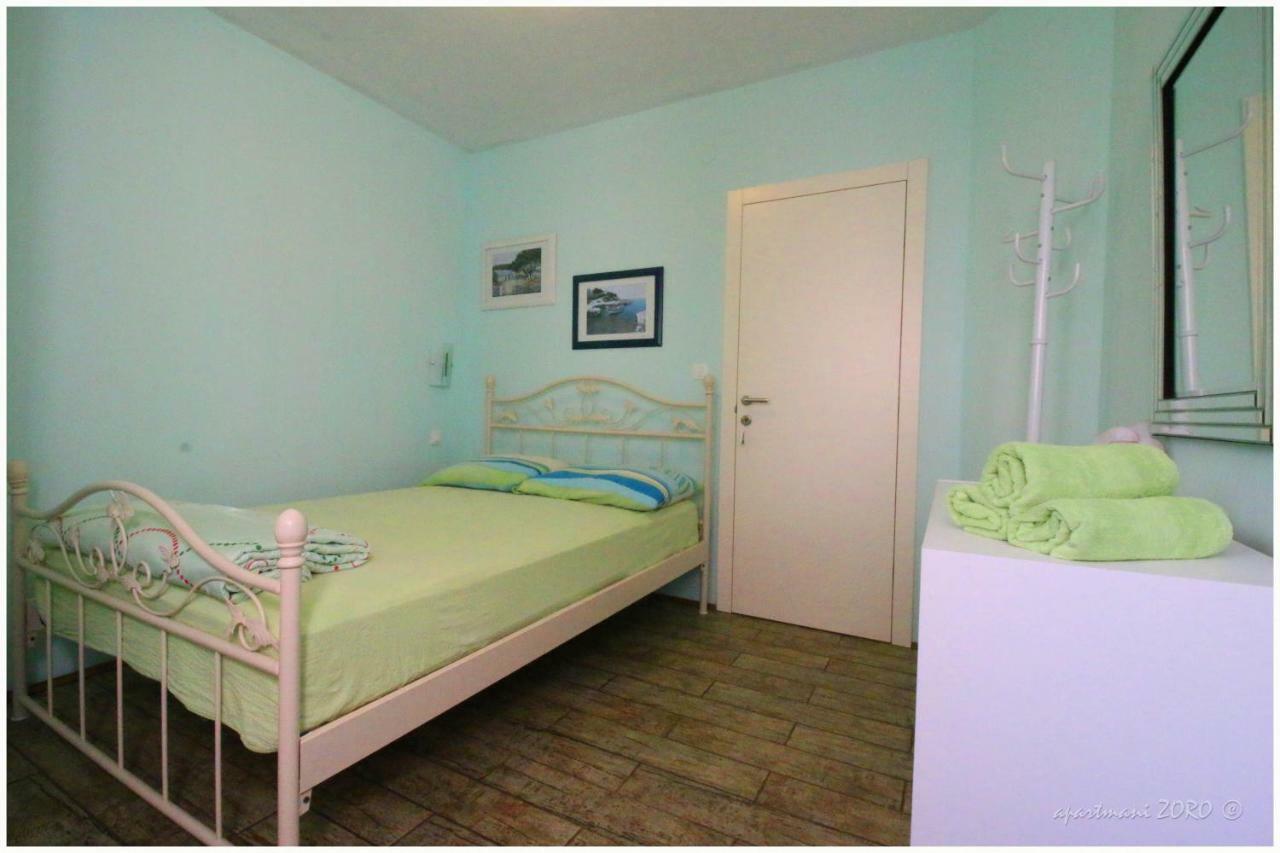 Apartments Zoro Primošten Eksteriør billede